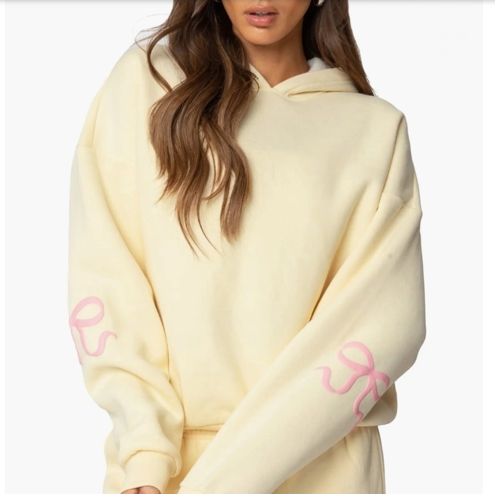 New without tags, beautiful, Edikted Bonney Bow Hoodie. Size L. Retails $72